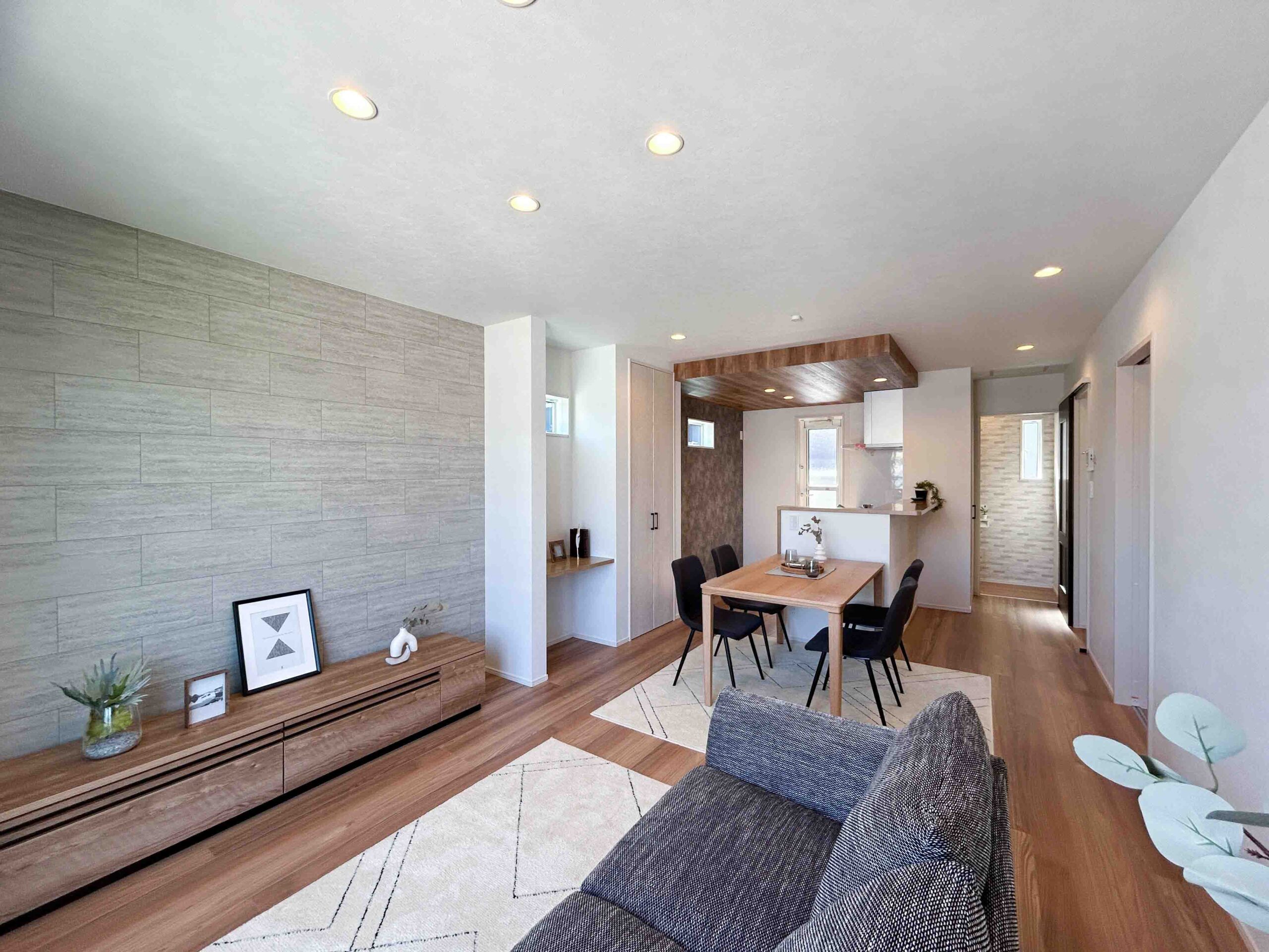 【福岡市東区香椎1丁目Ⅱ期 1号地】JR香椎駅まで徒歩12分、西鉄香椎宮前まで徒歩5分、千早駅も利用可能なトリプルアクセス！ イメージ